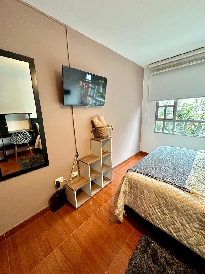 Habitacion Cerca Al Aeropuerto El Dorado ボゴタ エクステリア 写真